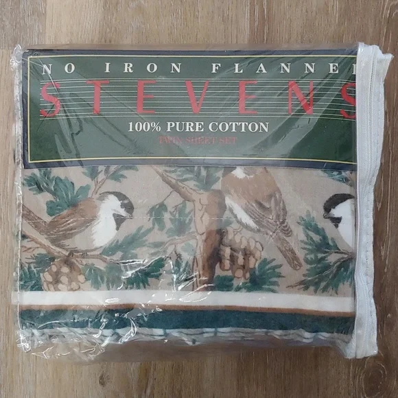 NEW Vintage Ingleman Designs STEVENS Flannel Twin Sheet Set Chickadees Print